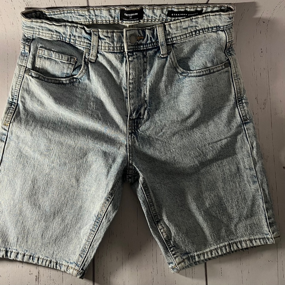 Cotton on Jean Shorts. Size 30